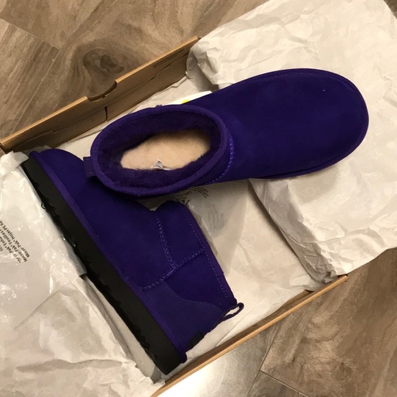 🔥🔥UGG classic ultra mini shearling bootie